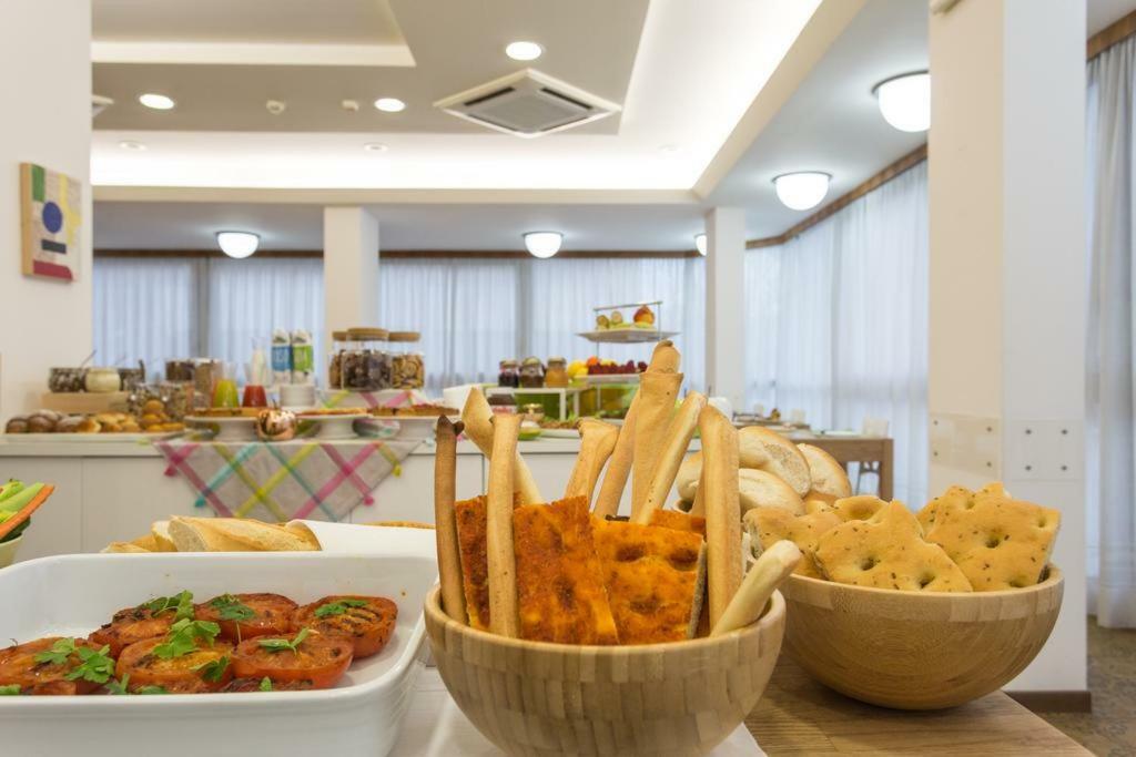 Konrad Hotel Marebello