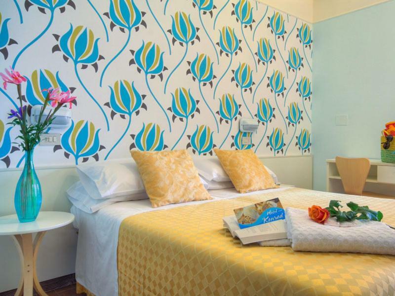 Hotel Konrad 3*